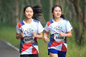 BIB: 6606, 6605
                            <button type="button" onclick="openModal(6357562)" class="btn btn-primary btn-sm float-right btn-popup" data-toggle="modal" data-target=".modal-high-quality">
                        <i class="fas fa-shopping-cart"></i> Add to Cart
                    </button>
                                            <button type="button" onclick="isThisMe(6357562, true)" class="btn btn-success btn-sm float-right btn-popup btn-isme hidden" data-toggle="tooltip" data-placement="bottom" title="นี่คือรูปของคุณใช่ไหม คลิกที่นี่เพื่อเอาเข้าอัลบั้ม">
                        <i class="fas fa-plus"></i> Add to album
                    </button>
                    <button type="button" onclick="isThisMe(6357562, false)" class="btn btn-warning btn-sm float-right btn-popup btn-isnotme hidden">
                        <i class="fas fa-ban"></i> Remove from album
                    </button>