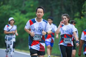 BIB: 7177, 6923
                            <button type="button" onclick="openModal(6367110)" class="btn btn-primary btn-sm float-right btn-popup" data-toggle="modal" data-target=".modal-high-quality">
                        <i class="fas fa-shopping-cart"></i> Add to Cart
                    </button>
                                            <button type="button" onclick="isThisMe(6367110, true)" class="btn btn-success btn-sm float-right btn-popup btn-isme hidden" data-toggle="tooltip" data-placement="bottom" title="นี่คือรูปของคุณใช่ไหม คลิกที่นี่เพื่อเอาเข้าอัลบั้ม">
                        <i class="fas fa-plus"></i> Add to album
                    </button>
                    <button type="button" onclick="isThisMe(6367110, false)" class="btn btn-warning btn-sm float-right btn-popup btn-isnotme hidden">
                        <i class="fas fa-ban"></i> Remove from album
                    </button>