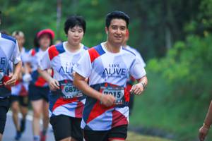 BIB: 687
                            <button type="button" onclick="openModal(6367012)" class="btn btn-primary btn-sm float-right btn-popup" data-toggle="modal" data-target=".modal-high-quality">
                        <i class="fas fa-shopping-cart"></i> Add to Cart
                    </button>
                                            <button type="button" onclick="isThisMe(6367012, true)" class="btn btn-success btn-sm float-right btn-popup btn-isme hidden" data-toggle="tooltip" data-placement="bottom" title="นี่คือรูปของคุณใช่ไหม คลิกที่นี่เพื่อเอาเข้าอัลบั้ม">
                        <i class="fas fa-plus"></i> Add to album
                    </button>
                    <button type="button" onclick="isThisMe(6367012, false)" class="btn btn-warning btn-sm float-right btn-popup btn-isnotme hidden">
                        <i class="fas fa-ban"></i> Remove from album
                    </button>