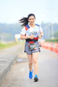 BIB: 2522
                            <button type="button" onclick="openModal(6344105)" class="btn btn-primary btn-sm float-right btn-popup" data-toggle="modal" data-target=".modal-high-quality">
                        <i class="fas fa-shopping-cart"></i> Add to Cart
                    </button>
                                            <button type="button" onclick="isThisMe(6344105, true)" class="btn btn-success btn-sm float-right btn-popup btn-isme hidden" data-toggle="tooltip" data-placement="bottom" title="นี่คือรูปของคุณใช่ไหม คลิกที่นี่เพื่อเอาเข้าอัลบั้ม">
                        <i class="fas fa-plus"></i> Add to album
                    </button>
                    <button type="button" onclick="isThisMe(6344105, false)" class="btn btn-warning btn-sm float-right btn-popup btn-isnotme hidden">
                        <i class="fas fa-ban"></i> Remove from album
                    </button>