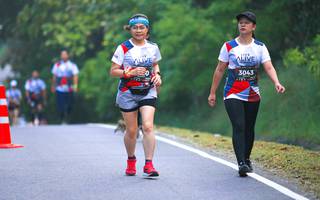 BIB: 3043
                            <button type="button" onclick="openModal(6370794)" class="btn btn-primary btn-sm float-right btn-popup" data-toggle="modal" data-target=".modal-high-quality">
                        <i class="fas fa-shopping-cart"></i> Add to Cart
                    </button>
                                            <button type="button" onclick="isThisMe(6370794, true)" class="btn btn-success btn-sm float-right btn-popup btn-isme hidden" data-toggle="tooltip" data-placement="bottom" title="นี่คือรูปของคุณใช่ไหม คลิกที่นี่เพื่อเอาเข้าอัลบั้ม">
                        <i class="fas fa-plus"></i> Add to album
                    </button>
                    <button type="button" onclick="isThisMe(6370794, false)" class="btn btn-warning btn-sm float-right btn-popup btn-isnotme hidden">
                        <i class="fas fa-ban"></i> Remove from album
                    </button>