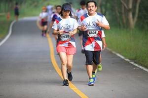 BIB: 6808, 6939
                            <button type="button" onclick="openModal(6357272)" class="btn btn-primary btn-sm float-right btn-popup" data-toggle="modal" data-target=".modal-high-quality">
                        <i class="fas fa-shopping-cart"></i> Add to Cart
                    </button>
                                            <button type="button" onclick="isThisMe(6357272, true)" class="btn btn-success btn-sm float-right btn-popup btn-isme hidden" data-toggle="tooltip" data-placement="bottom" title="นี่คือรูปของคุณใช่ไหม คลิกที่นี่เพื่อเอาเข้าอัลบั้ม">
                        <i class="fas fa-plus"></i> Add to album
                    </button>
                    <button type="button" onclick="isThisMe(6357272, false)" class="btn btn-warning btn-sm float-right btn-popup btn-isnotme hidden">
                        <i class="fas fa-ban"></i> Remove from album
                    </button>