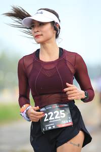 BIB: 2225, 128
                            <button type="button" onclick="openModal(6343853)" class="btn btn-primary btn-sm float-right btn-popup" data-toggle="modal" data-target=".modal-high-quality">
                        <i class="fas fa-shopping-cart"></i> Add to Cart
                    </button>
                                            <button type="button" onclick="isThisMe(6343853, true)" class="btn btn-success btn-sm float-right btn-popup btn-isme hidden" data-toggle="tooltip" data-placement="bottom" title="นี่คือรูปของคุณใช่ไหม คลิกที่นี่เพื่อเอาเข้าอัลบั้ม">
                        <i class="fas fa-plus"></i> Add to album
                    </button>
                    <button type="button" onclick="isThisMe(6343853, false)" class="btn btn-warning btn-sm float-right btn-popup btn-isnotme hidden">
                        <i class="fas fa-ban"></i> Remove from album
                    </button>