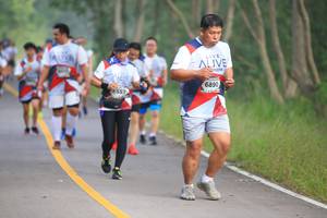 BIB: 6890, 557
                            <button type="button" onclick="openModal(6356744)" class="btn btn-primary btn-sm float-right btn-popup" data-toggle="modal" data-target=".modal-high-quality">
                        <i class="fas fa-shopping-cart"></i> Add to Cart
                    </button>
                                            <button type="button" onclick="isThisMe(6356744, true)" class="btn btn-success btn-sm float-right btn-popup btn-isme hidden" data-toggle="tooltip" data-placement="bottom" title="นี่คือรูปของคุณใช่ไหม คลิกที่นี่เพื่อเอาเข้าอัลบั้ม">
                        <i class="fas fa-plus"></i> Add to album
                    </button>
                    <button type="button" onclick="isThisMe(6356744, false)" class="btn btn-warning btn-sm float-right btn-popup btn-isnotme hidden">
                        <i class="fas fa-ban"></i> Remove from album
                    </button>