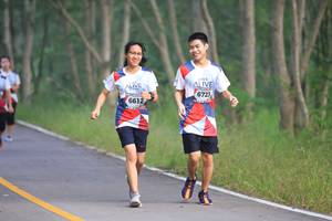 BIB: 6723, 6612
                            <button type="button" onclick="openModal(6356679)" class="btn btn-primary btn-sm float-right btn-popup" data-toggle="modal" data-target=".modal-high-quality">
                        <i class="fas fa-shopping-cart"></i> Add to Cart
                    </button>
                                            <button type="button" onclick="isThisMe(6356679, true)" class="btn btn-success btn-sm float-right btn-popup btn-isme hidden" data-toggle="tooltip" data-placement="bottom" title="นี่คือรูปของคุณใช่ไหม คลิกที่นี่เพื่อเอาเข้าอัลบั้ม">
                        <i class="fas fa-plus"></i> Add to album
                    </button>
                    <button type="button" onclick="isThisMe(6356679, false)" class="btn btn-warning btn-sm float-right btn-popup btn-isnotme hidden">
                        <i class="fas fa-ban"></i> Remove from album
                    </button>