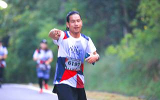 BIB: 6197
                            <button type="button" onclick="openModal(6370920)" class="btn btn-primary btn-sm float-right btn-popup" data-toggle="modal" data-target=".modal-high-quality">
                        <i class="fas fa-shopping-cart"></i> Add to Cart
                    </button>
                                            <button type="button" onclick="isThisMe(6370920, true)" class="btn btn-success btn-sm float-right btn-popup btn-isme hidden" data-toggle="tooltip" data-placement="bottom" title="นี่คือรูปของคุณใช่ไหม คลิกที่นี่เพื่อเอาเข้าอัลบั้ม">
                        <i class="fas fa-plus"></i> Add to album
                    </button>
                    <button type="button" onclick="isThisMe(6370920, false)" class="btn btn-warning btn-sm float-right btn-popup btn-isnotme hidden">
                        <i class="fas fa-ban"></i> Remove from album
                    </button>