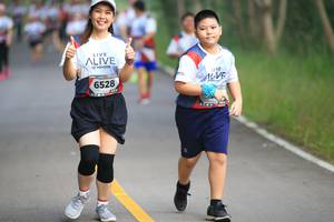 BIB: 6528
                            <button type="button" onclick="openModal(6357756)" class="btn btn-primary btn-sm float-right btn-popup" data-toggle="modal" data-target=".modal-high-quality">
                        <i class="fas fa-shopping-cart"></i> Add to Cart
                    </button>
                                            <button type="button" onclick="isThisMe(6357756, true)" class="btn btn-success btn-sm float-right btn-popup btn-isme hidden" data-toggle="tooltip" data-placement="bottom" title="นี่คือรูปของคุณใช่ไหม คลิกที่นี่เพื่อเอาเข้าอัลบั้ม">
                        <i class="fas fa-plus"></i> Add to album
                    </button>
                    <button type="button" onclick="isThisMe(6357756, false)" class="btn btn-warning btn-sm float-right btn-popup btn-isnotme hidden">
                        <i class="fas fa-ban"></i> Remove from album
                    </button>