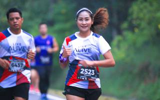 BIB: 6437, 2523
                            <button type="button" onclick="openModal(6370887)" class="btn btn-primary btn-sm float-right btn-popup" data-toggle="modal" data-target=".modal-high-quality">
                        <i class="fas fa-shopping-cart"></i> Add to Cart
                    </button>
                                            <button type="button" onclick="isThisMe(6370887, true)" class="btn btn-success btn-sm float-right btn-popup btn-isme hidden" data-toggle="tooltip" data-placement="bottom" title="นี่คือรูปของคุณใช่ไหม คลิกที่นี่เพื่อเอาเข้าอัลบั้ม">
                        <i class="fas fa-plus"></i> Add to album
                    </button>
                    <button type="button" onclick="isThisMe(6370887, false)" class="btn btn-warning btn-sm float-right btn-popup btn-isnotme hidden">
                        <i class="fas fa-ban"></i> Remove from album
                    </button>