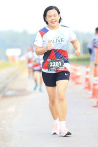 BIB: 2201
                            <button type="button" onclick="openModal(6344996)" class="btn btn-primary btn-sm float-right btn-popup" data-toggle="modal" data-target=".modal-high-quality">
                        <i class="fas fa-shopping-cart"></i> Add to Cart
                    </button>
                                            <button type="button" onclick="isThisMe(6344996, true)" class="btn btn-success btn-sm float-right btn-popup btn-isme hidden" data-toggle="tooltip" data-placement="bottom" title="นี่คือรูปของคุณใช่ไหม คลิกที่นี่เพื่อเอาเข้าอัลบั้ม">
                        <i class="fas fa-plus"></i> Add to album
                    </button>
                    <button type="button" onclick="isThisMe(6344996, false)" class="btn btn-warning btn-sm float-right btn-popup btn-isnotme hidden">
                        <i class="fas fa-ban"></i> Remove from album
                    </button>