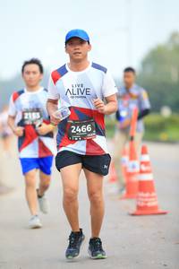 BIB: 2153, 2466, 128
                            <button type="button" onclick="openModal(6343657)" class="btn btn-primary btn-sm float-right btn-popup" data-toggle="modal" data-target=".modal-high-quality">
                        <i class="fas fa-shopping-cart"></i> Add to Cart
                    </button>
                                            <button type="button" onclick="isThisMe(6343657, true)" class="btn btn-success btn-sm float-right btn-popup btn-isme hidden" data-toggle="tooltip" data-placement="bottom" title="นี่คือรูปของคุณใช่ไหม คลิกที่นี่เพื่อเอาเข้าอัลบั้ม">
                        <i class="fas fa-plus"></i> Add to album
                    </button>
                    <button type="button" onclick="isThisMe(6343657, false)" class="btn btn-warning btn-sm float-right btn-popup btn-isnotme hidden">
                        <i class="fas fa-ban"></i> Remove from album
                    </button>