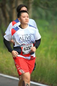 BIB: 6255
                            <button type="button" onclick="openModal(6357233)" class="btn btn-primary btn-sm float-right btn-popup" data-toggle="modal" data-target=".modal-high-quality">
                        <i class="fas fa-shopping-cart"></i> Add to Cart
                    </button>
                                            <button type="button" onclick="isThisMe(6357233, true)" class="btn btn-success btn-sm float-right btn-popup btn-isme hidden" data-toggle="tooltip" data-placement="bottom" title="นี่คือรูปของคุณใช่ไหม คลิกที่นี่เพื่อเอาเข้าอัลบั้ม">
                        <i class="fas fa-plus"></i> Add to album
                    </button>
                    <button type="button" onclick="isThisMe(6357233, false)" class="btn btn-warning btn-sm float-right btn-popup btn-isnotme hidden">
                        <i class="fas fa-ban"></i> Remove from album
                    </button>