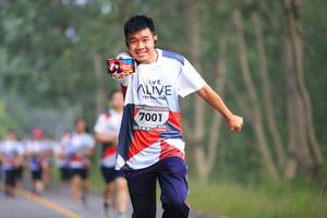 BIB: 7001
                            <button type="button" onclick="openModal(6356672)" class="btn btn-primary btn-sm float-right btn-popup" data-toggle="modal" data-target=".modal-high-quality">
                        <i class="fas fa-shopping-cart"></i> Add to Cart
                    </button>
                                            <button type="button" onclick="isThisMe(6356672, true)" class="btn btn-success btn-sm float-right btn-popup btn-isme hidden" data-toggle="tooltip" data-placement="bottom" title="นี่คือรูปของคุณใช่ไหม คลิกที่นี่เพื่อเอาเข้าอัลบั้ม">
                        <i class="fas fa-plus"></i> Add to album
                    </button>
                    <button type="button" onclick="isThisMe(6356672, false)" class="btn btn-warning btn-sm float-right btn-popup btn-isnotme hidden">
                        <i class="fas fa-ban"></i> Remove from album
                    </button>