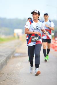 BIB: 2202
                            <button type="button" onclick="openModal(6343834)" class="btn btn-primary btn-sm float-right btn-popup" data-toggle="modal" data-target=".modal-high-quality">
                        <i class="fas fa-shopping-cart"></i> Add to Cart
                    </button>
                                            <button type="button" onclick="isThisMe(6343834, true)" class="btn btn-success btn-sm float-right btn-popup btn-isme hidden" data-toggle="tooltip" data-placement="bottom" title="นี่คือรูปของคุณใช่ไหม คลิกที่นี่เพื่อเอาเข้าอัลบั้ม">
                        <i class="fas fa-plus"></i> Add to album
                    </button>
                    <button type="button" onclick="isThisMe(6343834, false)" class="btn btn-warning btn-sm float-right btn-popup btn-isnotme hidden">
                        <i class="fas fa-ban"></i> Remove from album
                    </button>