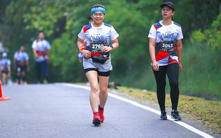 BIB: 3043, 2760
                            <button type="button" onclick="openModal(6370803)" class="btn btn-primary btn-sm float-right btn-popup" data-toggle="modal" data-target=".modal-high-quality">
                        <i class="fas fa-shopping-cart"></i> Add to Cart
                    </button>
                                            <button type="button" onclick="isThisMe(6370803, true)" class="btn btn-success btn-sm float-right btn-popup btn-isme hidden" data-toggle="tooltip" data-placement="bottom" title="นี่คือรูปของคุณใช่ไหม คลิกที่นี่เพื่อเอาเข้าอัลบั้ม">
                        <i class="fas fa-plus"></i> Add to album
                    </button>
                    <button type="button" onclick="isThisMe(6370803, false)" class="btn btn-warning btn-sm float-right btn-popup btn-isnotme hidden">
                        <i class="fas fa-ban"></i> Remove from album
                    </button>