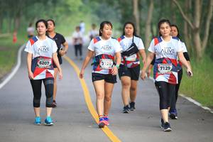 BIB: 6207, 7128, 7129
                            <button type="button" onclick="openModal(6358292)" class="btn btn-primary btn-sm float-right btn-popup" data-toggle="modal" data-target=".modal-high-quality">
                        <i class="fas fa-shopping-cart"></i> Add to Cart
                    </button>
                                            <button type="button" onclick="isThisMe(6358292, true)" class="btn btn-success btn-sm float-right btn-popup btn-isme hidden" data-toggle="tooltip" data-placement="bottom" title="นี่คือรูปของคุณใช่ไหม คลิกที่นี่เพื่อเอาเข้าอัลบั้ม">
                        <i class="fas fa-plus"></i> Add to album
                    </button>
                    <button type="button" onclick="isThisMe(6358292, false)" class="btn btn-warning btn-sm float-right btn-popup btn-isnotme hidden">
                        <i class="fas fa-ban"></i> Remove from album
                    </button>