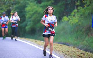 BIB: 2222
                            <button type="button" onclick="openModal(6370848)" class="btn btn-primary btn-sm float-right btn-popup" data-toggle="modal" data-target=".modal-high-quality">
                        <i class="fas fa-shopping-cart"></i> Add to Cart
                    </button>
                                            <button type="button" onclick="isThisMe(6370848, true)" class="btn btn-success btn-sm float-right btn-popup btn-isme hidden" data-toggle="tooltip" data-placement="bottom" title="นี่คือรูปของคุณใช่ไหม คลิกที่นี่เพื่อเอาเข้าอัลบั้ม">
                        <i class="fas fa-plus"></i> Add to album
                    </button>
                    <button type="button" onclick="isThisMe(6370848, false)" class="btn btn-warning btn-sm float-right btn-popup btn-isnotme hidden">
                        <i class="fas fa-ban"></i> Remove from album
                    </button>