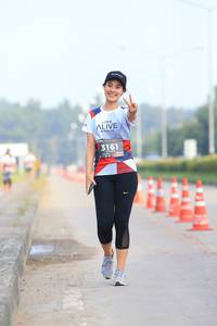 BIB: 3161
                            <button type="button" onclick="openModal(6345592)" class="btn btn-primary btn-sm float-right btn-popup" data-toggle="modal" data-target=".modal-high-quality">
                        <i class="fas fa-shopping-cart"></i> Add to Cart
                    </button>
                                            <button type="button" onclick="isThisMe(6345592, true)" class="btn btn-success btn-sm float-right btn-popup btn-isme hidden" data-toggle="tooltip" data-placement="bottom" title="นี่คือรูปของคุณใช่ไหม คลิกที่นี่เพื่อเอาเข้าอัลบั้ม">
                        <i class="fas fa-plus"></i> Add to album
                    </button>
                    <button type="button" onclick="isThisMe(6345592, false)" class="btn btn-warning btn-sm float-right btn-popup btn-isnotme hidden">
                        <i class="fas fa-ban"></i> Remove from album
                    </button>