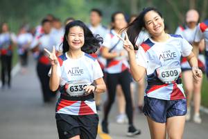 BIB: 6309, 633
                            <button type="button" onclick="openModal(6358130)" class="btn btn-primary btn-sm float-right btn-popup" data-toggle="modal" data-target=".modal-high-quality">
                        <i class="fas fa-shopping-cart"></i> Add to Cart
                    </button>
                                            <button type="button" onclick="isThisMe(6358130, true)" class="btn btn-success btn-sm float-right btn-popup btn-isme hidden" data-toggle="tooltip" data-placement="bottom" title="นี่คือรูปของคุณใช่ไหม คลิกที่นี่เพื่อเอาเข้าอัลบั้ม">
                        <i class="fas fa-plus"></i> Add to album
                    </button>
                    <button type="button" onclick="isThisMe(6358130, false)" class="btn btn-warning btn-sm float-right btn-popup btn-isnotme hidden">
                        <i class="fas fa-ban"></i> Remove from album
                    </button>