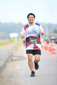 BIB: 3015
                            <button type="button" onclick="openModal(6344178)" class="btn btn-primary btn-sm float-right btn-popup" data-toggle="modal" data-target=".modal-high-quality">
                        <i class="fas fa-shopping-cart"></i> Add to Cart
                    </button>
                                            <button type="button" onclick="isThisMe(6344178, true)" class="btn btn-success btn-sm float-right btn-popup btn-isme hidden" data-toggle="tooltip" data-placement="bottom" title="นี่คือรูปของคุณใช่ไหม คลิกที่นี่เพื่อเอาเข้าอัลบั้ม">
                        <i class="fas fa-plus"></i> Add to album
                    </button>
                    <button type="button" onclick="isThisMe(6344178, false)" class="btn btn-warning btn-sm float-right btn-popup btn-isnotme hidden">
                        <i class="fas fa-ban"></i> Remove from album
                    </button>