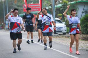 BIB: 7180, 624, 6590
                            <button type="button" onclick="openModal(6368838)" class="btn btn-primary btn-sm float-right btn-popup" data-toggle="modal" data-target=".modal-high-quality">
                        <i class="fas fa-shopping-cart"></i> Add to Cart
                    </button>
                                            <button type="button" onclick="isThisMe(6368838, true)" class="btn btn-success btn-sm float-right btn-popup btn-isme hidden" data-toggle="tooltip" data-placement="bottom" title="นี่คือรูปของคุณใช่ไหม คลิกที่นี่เพื่อเอาเข้าอัลบั้ม">
                        <i class="fas fa-plus"></i> Add to album
                    </button>
                    <button type="button" onclick="isThisMe(6368838, false)" class="btn btn-warning btn-sm float-right btn-popup btn-isnotme hidden">
                        <i class="fas fa-ban"></i> Remove from album
                    </button>