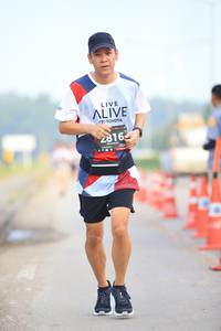 BIB: 2816
                            <button type="button" onclick="openModal(6344311)" class="btn btn-primary btn-sm float-right btn-popup" data-toggle="modal" data-target=".modal-high-quality">
                        <i class="fas fa-shopping-cart"></i> Add to Cart
                    </button>
                                            <button type="button" onclick="isThisMe(6344311, true)" class="btn btn-success btn-sm float-right btn-popup btn-isme hidden" data-toggle="tooltip" data-placement="bottom" title="นี่คือรูปของคุณใช่ไหม คลิกที่นี่เพื่อเอาเข้าอัลบั้ม">
                        <i class="fas fa-plus"></i> Add to album
                    </button>
                    <button type="button" onclick="isThisMe(6344311, false)" class="btn btn-warning btn-sm float-right btn-popup btn-isnotme hidden">
                        <i class="fas fa-ban"></i> Remove from album
                    </button>