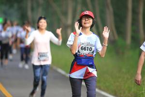 BIB: 6610
                            <button type="button" onclick="openModal(6357343)" class="btn btn-primary btn-sm float-right btn-popup" data-toggle="modal" data-target=".modal-high-quality">
                        <i class="fas fa-shopping-cart"></i> Add to Cart
                    </button>
                                            <button type="button" onclick="isThisMe(6357343, true)" class="btn btn-success btn-sm float-right btn-popup btn-isme hidden" data-toggle="tooltip" data-placement="bottom" title="นี่คือรูปของคุณใช่ไหม คลิกที่นี่เพื่อเอาเข้าอัลบั้ม">
                        <i class="fas fa-plus"></i> Add to album
                    </button>
                    <button type="button" onclick="isThisMe(6357343, false)" class="btn btn-warning btn-sm float-right btn-popup btn-isnotme hidden">
                        <i class="fas fa-ban"></i> Remove from album
                    </button>