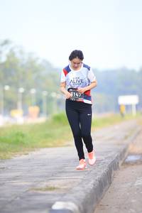 BIB: 147
                            <button type="button" onclick="openModal(6344184)" class="btn btn-primary btn-sm float-right btn-popup" data-toggle="modal" data-target=".modal-high-quality">
                        <i class="fas fa-shopping-cart"></i> Add to Cart
                    </button>
                                            <button type="button" onclick="isThisMe(6344184, true)" class="btn btn-success btn-sm float-right btn-popup btn-isme hidden" data-toggle="tooltip" data-placement="bottom" title="นี่คือรูปของคุณใช่ไหม คลิกที่นี่เพื่อเอาเข้าอัลบั้ม">
                        <i class="fas fa-plus"></i> Add to album
                    </button>
                    <button type="button" onclick="isThisMe(6344184, false)" class="btn btn-warning btn-sm float-right btn-popup btn-isnotme hidden">
                        <i class="fas fa-ban"></i> Remove from album
                    </button>