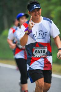 BIB: 6418
                            <button type="button" onclick="openModal(6368018)" class="btn btn-primary btn-sm float-right btn-popup" data-toggle="modal" data-target=".modal-high-quality">
                        <i class="fas fa-shopping-cart"></i> Add to Cart
                    </button>
                                            <button type="button" onclick="isThisMe(6368018, true)" class="btn btn-success btn-sm float-right btn-popup btn-isme hidden" data-toggle="tooltip" data-placement="bottom" title="นี่คือรูปของคุณใช่ไหม คลิกที่นี่เพื่อเอาเข้าอัลบั้ม">
                        <i class="fas fa-plus"></i> Add to album
                    </button>
                    <button type="button" onclick="isThisMe(6368018, false)" class="btn btn-warning btn-sm float-right btn-popup btn-isnotme hidden">
                        <i class="fas fa-ban"></i> Remove from album
                    </button>