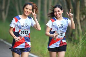 BIB: 6623, 621
                            <button type="button" onclick="openModal(6357398)" class="btn btn-primary btn-sm float-right btn-popup" data-toggle="modal" data-target=".modal-high-quality">
                        <i class="fas fa-shopping-cart"></i> Add to Cart
                    </button>
                                            <button type="button" onclick="isThisMe(6357398, true)" class="btn btn-success btn-sm float-right btn-popup btn-isme hidden" data-toggle="tooltip" data-placement="bottom" title="นี่คือรูปของคุณใช่ไหม คลิกที่นี่เพื่อเอาเข้าอัลบั้ม">
                        <i class="fas fa-plus"></i> Add to album
                    </button>
                    <button type="button" onclick="isThisMe(6357398, false)" class="btn btn-warning btn-sm float-right btn-popup btn-isnotme hidden">
                        <i class="fas fa-ban"></i> Remove from album
                    </button>