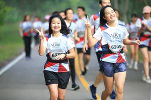 BIB: 6309, 637
                            <button type="button" onclick="openModal(6358120)" class="btn btn-primary btn-sm float-right btn-popup" data-toggle="modal" data-target=".modal-high-quality">
                        <i class="fas fa-shopping-cart"></i> Add to Cart
                    </button>
                                            <button type="button" onclick="isThisMe(6358120, true)" class="btn btn-success btn-sm float-right btn-popup btn-isme hidden" data-toggle="tooltip" data-placement="bottom" title="นี่คือรูปของคุณใช่ไหม คลิกที่นี่เพื่อเอาเข้าอัลบั้ม">
                        <i class="fas fa-plus"></i> Add to album
                    </button>
                    <button type="button" onclick="isThisMe(6358120, false)" class="btn btn-warning btn-sm float-right btn-popup btn-isnotme hidden">
                        <i class="fas fa-ban"></i> Remove from album
                    </button>