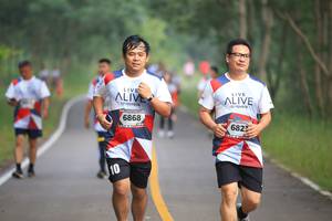 BIB: 6868, 6822
                            <button type="button" onclick="openModal(6357434)" class="btn btn-primary btn-sm float-right btn-popup" data-toggle="modal" data-target=".modal-high-quality">
                        <i class="fas fa-shopping-cart"></i> Add to Cart
                    </button>
                                            <button type="button" onclick="isThisMe(6357434, true)" class="btn btn-success btn-sm float-right btn-popup btn-isme hidden" data-toggle="tooltip" data-placement="bottom" title="นี่คือรูปของคุณใช่ไหม คลิกที่นี่เพื่อเอาเข้าอัลบั้ม">
                        <i class="fas fa-plus"></i> Add to album
                    </button>
                    <button type="button" onclick="isThisMe(6357434, false)" class="btn btn-warning btn-sm float-right btn-popup btn-isnotme hidden">
                        <i class="fas fa-ban"></i> Remove from album
                    </button>