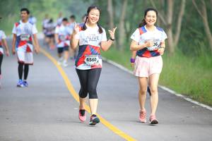 BIB: 6560
                            <button type="button" onclick="openModal(6356973)" class="btn btn-primary btn-sm float-right btn-popup" data-toggle="modal" data-target=".modal-high-quality">
                        <i class="fas fa-shopping-cart"></i> Add to Cart
                    </button>
                                            <button type="button" onclick="isThisMe(6356973, true)" class="btn btn-success btn-sm float-right btn-popup btn-isme hidden" data-toggle="tooltip" data-placement="bottom" title="นี่คือรูปของคุณใช่ไหม คลิกที่นี่เพื่อเอาเข้าอัลบั้ม">
                        <i class="fas fa-plus"></i> Add to album
                    </button>
                    <button type="button" onclick="isThisMe(6356973, false)" class="btn btn-warning btn-sm float-right btn-popup btn-isnotme hidden">
                        <i class="fas fa-ban"></i> Remove from album
                    </button>