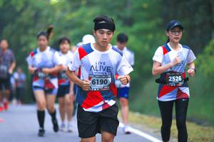 BIB: 2526, 6190
                            <button type="button" onclick="openModal(6370389)" class="btn btn-primary btn-sm float-right btn-popup" data-toggle="modal" data-target=".modal-high-quality">
                        <i class="fas fa-shopping-cart"></i> Add to Cart
                    </button>
                                            <button type="button" onclick="isThisMe(6370389, true)" class="btn btn-success btn-sm float-right btn-popup btn-isme hidden" data-toggle="tooltip" data-placement="bottom" title="นี่คือรูปของคุณใช่ไหม คลิกที่นี่เพื่อเอาเข้าอัลบั้ม">
                        <i class="fas fa-plus"></i> Add to album
                    </button>
                    <button type="button" onclick="isThisMe(6370389, false)" class="btn btn-warning btn-sm float-right btn-popup btn-isnotme hidden">
                        <i class="fas fa-ban"></i> Remove from album
                    </button>