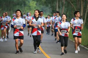 BIB: 6850, 6851, 6963
                            <button type="button" onclick="openModal(6357147)" class="btn btn-primary btn-sm float-right btn-popup" data-toggle="modal" data-target=".modal-high-quality">
                        <i class="fas fa-shopping-cart"></i> Add to Cart
                    </button>
                                            <button type="button" onclick="isThisMe(6357147, true)" class="btn btn-success btn-sm float-right btn-popup btn-isme hidden" data-toggle="tooltip" data-placement="bottom" title="นี่คือรูปของคุณใช่ไหม คลิกที่นี่เพื่อเอาเข้าอัลบั้ม">
                        <i class="fas fa-plus"></i> Add to album
                    </button>
                    <button type="button" onclick="isThisMe(6357147, false)" class="btn btn-warning btn-sm float-right btn-popup btn-isnotme hidden">
                        <i class="fas fa-ban"></i> Remove from album
                    </button>