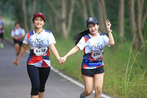 BIB: 6768, 6761
                            <button type="button" onclick="openModal(6357673)" class="btn btn-primary btn-sm float-right btn-popup" data-toggle="modal" data-target=".modal-high-quality">
                        <i class="fas fa-shopping-cart"></i> Add to Cart
                    </button>
                                            <button type="button" onclick="isThisMe(6357673, true)" class="btn btn-success btn-sm float-right btn-popup btn-isme hidden" data-toggle="tooltip" data-placement="bottom" title="นี่คือรูปของคุณใช่ไหม คลิกที่นี่เพื่อเอาเข้าอัลบั้ม">
                        <i class="fas fa-plus"></i> Add to album
                    </button>
                    <button type="button" onclick="isThisMe(6357673, false)" class="btn btn-warning btn-sm float-right btn-popup btn-isnotme hidden">
                        <i class="fas fa-ban"></i> Remove from album
                    </button>