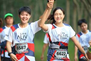 BIB: 6587, 6622
                            <button type="button" onclick="openModal(6357381)" class="btn btn-primary btn-sm float-right btn-popup" data-toggle="modal" data-target=".modal-high-quality">
                        <i class="fas fa-shopping-cart"></i> Add to Cart
                    </button>
                                            <button type="button" onclick="isThisMe(6357381, true)" class="btn btn-success btn-sm float-right btn-popup btn-isme hidden" data-toggle="tooltip" data-placement="bottom" title="นี่คือรูปของคุณใช่ไหม คลิกที่นี่เพื่อเอาเข้าอัลบั้ม">
                        <i class="fas fa-plus"></i> Add to album
                    </button>
                    <button type="button" onclick="isThisMe(6357381, false)" class="btn btn-warning btn-sm float-right btn-popup btn-isnotme hidden">
                        <i class="fas fa-ban"></i> Remove from album
                    </button>