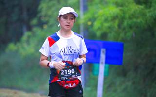 BIB: 2196, 128
                            <button type="button" onclick="openModal(6370821)" class="btn btn-primary btn-sm float-right btn-popup" data-toggle="modal" data-target=".modal-high-quality">
                        <i class="fas fa-shopping-cart"></i> Add to Cart
                    </button>
                                            <button type="button" onclick="isThisMe(6370821, true)" class="btn btn-success btn-sm float-right btn-popup btn-isme hidden" data-toggle="tooltip" data-placement="bottom" title="นี่คือรูปของคุณใช่ไหม คลิกที่นี่เพื่อเอาเข้าอัลบั้ม">
                        <i class="fas fa-plus"></i> Add to album
                    </button>
                    <button type="button" onclick="isThisMe(6370821, false)" class="btn btn-warning btn-sm float-right btn-popup btn-isnotme hidden">
                        <i class="fas fa-ban"></i> Remove from album
                    </button>