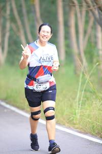 BIB: 673
                            <button type="button" onclick="openModal(6358252)" class="btn btn-primary btn-sm float-right btn-popup" data-toggle="modal" data-target=".modal-high-quality">
                        <i class="fas fa-shopping-cart"></i> Add to Cart
                    </button>
                                            <button type="button" onclick="isThisMe(6358252, true)" class="btn btn-success btn-sm float-right btn-popup btn-isme hidden" data-toggle="tooltip" data-placement="bottom" title="นี่คือรูปของคุณใช่ไหม คลิกที่นี่เพื่อเอาเข้าอัลบั้ม">
                        <i class="fas fa-plus"></i> Add to album
                    </button>
                    <button type="button" onclick="isThisMe(6358252, false)" class="btn btn-warning btn-sm float-right btn-popup btn-isnotme hidden">
                        <i class="fas fa-ban"></i> Remove from album
                    </button>