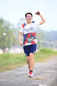 BIB: 2847
                            <button type="button" onclick="openModal(6344015)" class="btn btn-primary btn-sm float-right btn-popup" data-toggle="modal" data-target=".modal-high-quality">
                        <i class="fas fa-shopping-cart"></i> Add to Cart
                    </button>
                                            <button type="button" onclick="isThisMe(6344015, true)" class="btn btn-success btn-sm float-right btn-popup btn-isme hidden" data-toggle="tooltip" data-placement="bottom" title="นี่คือรูปของคุณใช่ไหม คลิกที่นี่เพื่อเอาเข้าอัลบั้ม">
                        <i class="fas fa-plus"></i> Add to album
                    </button>
                    <button type="button" onclick="isThisMe(6344015, false)" class="btn btn-warning btn-sm float-right btn-popup btn-isnotme hidden">
                        <i class="fas fa-ban"></i> Remove from album
                    </button>