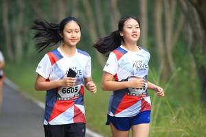 BIB: 6605
                            <button type="button" onclick="openModal(6357542)" class="btn btn-primary btn-sm float-right btn-popup" data-toggle="modal" data-target=".modal-high-quality">
                        <i class="fas fa-shopping-cart"></i> Add to Cart
                    </button>
                                            <button type="button" onclick="isThisMe(6357542, true)" class="btn btn-success btn-sm float-right btn-popup btn-isme hidden" data-toggle="tooltip" data-placement="bottom" title="นี่คือรูปของคุณใช่ไหม คลิกที่นี่เพื่อเอาเข้าอัลบั้ม">
                        <i class="fas fa-plus"></i> Add to album
                    </button>
                    <button type="button" onclick="isThisMe(6357542, false)" class="btn btn-warning btn-sm float-right btn-popup btn-isnotme hidden">
                        <i class="fas fa-ban"></i> Remove from album
                    </button>