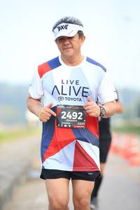 BIB: 2492, 128
                            <button type="button" onclick="openModal(6344247)" class="btn btn-primary btn-sm float-right btn-popup" data-toggle="modal" data-target=".modal-high-quality">
                        <i class="fas fa-shopping-cart"></i> Add to Cart
                    </button>
                                            <button type="button" onclick="isThisMe(6344247, true)" class="btn btn-success btn-sm float-right btn-popup btn-isme hidden" data-toggle="tooltip" data-placement="bottom" title="นี่คือรูปของคุณใช่ไหม คลิกที่นี่เพื่อเอาเข้าอัลบั้ม">
                        <i class="fas fa-plus"></i> Add to album
                    </button>
                    <button type="button" onclick="isThisMe(6344247, false)" class="btn btn-warning btn-sm float-right btn-popup btn-isnotme hidden">
                        <i class="fas fa-ban"></i> Remove from album
                    </button>