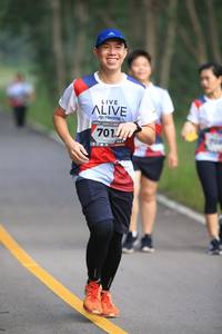 BIB: 701
                            <button type="button" onclick="openModal(6357416)" class="btn btn-primary btn-sm float-right btn-popup" data-toggle="modal" data-target=".modal-high-quality">
                        <i class="fas fa-shopping-cart"></i> Add to Cart
                    </button>
                                            <button type="button" onclick="isThisMe(6357416, true)" class="btn btn-success btn-sm float-right btn-popup btn-isme hidden" data-toggle="tooltip" data-placement="bottom" title="นี่คือรูปของคุณใช่ไหม คลิกที่นี่เพื่อเอาเข้าอัลบั้ม">
                        <i class="fas fa-plus"></i> Add to album
                    </button>
                    <button type="button" onclick="isThisMe(6357416, false)" class="btn btn-warning btn-sm float-right btn-popup btn-isnotme hidden">
                        <i class="fas fa-ban"></i> Remove from album
                    </button>