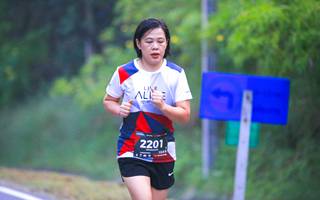 BIB: 2201, 125
                            <button type="button" onclick="openModal(6370835)" class="btn btn-primary btn-sm float-right btn-popup" data-toggle="modal" data-target=".modal-high-quality">
                        <i class="fas fa-shopping-cart"></i> Add to Cart
                    </button>
                                            <button type="button" onclick="isThisMe(6370835, true)" class="btn btn-success btn-sm float-right btn-popup btn-isme hidden" data-toggle="tooltip" data-placement="bottom" title="นี่คือรูปของคุณใช่ไหม คลิกที่นี่เพื่อเอาเข้าอัลบั้ม">
                        <i class="fas fa-plus"></i> Add to album
                    </button>
                    <button type="button" onclick="isThisMe(6370835, false)" class="btn btn-warning btn-sm float-right btn-popup btn-isnotme hidden">
                        <i class="fas fa-ban"></i> Remove from album
                    </button>