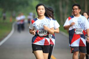 BIB: 6021, 7040
                            <button type="button" onclick="openModal(6357180)" class="btn btn-primary btn-sm float-right btn-popup" data-toggle="modal" data-target=".modal-high-quality">
                        <i class="fas fa-shopping-cart"></i> Add to Cart
                    </button>
                                            <button type="button" onclick="isThisMe(6357180, true)" class="btn btn-success btn-sm float-right btn-popup btn-isme hidden" data-toggle="tooltip" data-placement="bottom" title="นี่คือรูปของคุณใช่ไหม คลิกที่นี่เพื่อเอาเข้าอัลบั้ม">
                        <i class="fas fa-plus"></i> Add to album
                    </button>
                    <button type="button" onclick="isThisMe(6357180, false)" class="btn btn-warning btn-sm float-right btn-popup btn-isnotme hidden">
                        <i class="fas fa-ban"></i> Remove from album
                    </button>