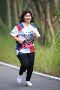 BIB: 641
                            <button type="button" onclick="openModal(6358239)" class="btn btn-primary btn-sm float-right btn-popup" data-toggle="modal" data-target=".modal-high-quality">
                        <i class="fas fa-shopping-cart"></i> Add to Cart
                    </button>
                                            <button type="button" onclick="isThisMe(6358239, true)" class="btn btn-success btn-sm float-right btn-popup btn-isme hidden" data-toggle="tooltip" data-placement="bottom" title="นี่คือรูปของคุณใช่ไหม คลิกที่นี่เพื่อเอาเข้าอัลบั้ม">
                        <i class="fas fa-plus"></i> Add to album
                    </button>
                    <button type="button" onclick="isThisMe(6358239, false)" class="btn btn-warning btn-sm float-right btn-popup btn-isnotme hidden">
                        <i class="fas fa-ban"></i> Remove from album
                    </button>