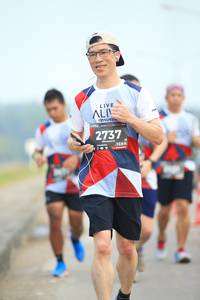 BIB: 2737, 128
                            <button type="button" onclick="openModal(6343243)" class="btn btn-primary btn-sm float-right btn-popup" data-toggle="modal" data-target=".modal-high-quality">
                        <i class="fas fa-shopping-cart"></i> Add to Cart
                    </button>
                                            <button type="button" onclick="isThisMe(6343243, true)" class="btn btn-success btn-sm float-right btn-popup btn-isme hidden" data-toggle="tooltip" data-placement="bottom" title="นี่คือรูปของคุณใช่ไหม คลิกที่นี่เพื่อเอาเข้าอัลบั้ม">
                        <i class="fas fa-plus"></i> Add to album
                    </button>
                    <button type="button" onclick="isThisMe(6343243, false)" class="btn btn-warning btn-sm float-right btn-popup btn-isnotme hidden">
                        <i class="fas fa-ban"></i> Remove from album
                    </button>