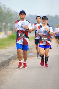 BIB: 2111, 2209
                            <button type="button" onclick="openModal(6361175)" class="btn btn-primary btn-sm float-right btn-popup" data-toggle="modal" data-target=".modal-high-quality">
                        <i class="fas fa-shopping-cart"></i> Add to Cart
                    </button>
                                            <button type="button" onclick="isThisMe(6361175, true)" class="btn btn-success btn-sm float-right btn-popup btn-isme hidden" data-toggle="tooltip" data-placement="bottom" title="นี่คือรูปของคุณใช่ไหม คลิกที่นี่เพื่อเอาเข้าอัลบั้ม">
                        <i class="fas fa-plus"></i> Add to album
                    </button>
                    <button type="button" onclick="isThisMe(6361175, false)" class="btn btn-warning btn-sm float-right btn-popup btn-isnotme hidden">
                        <i class="fas fa-ban"></i> Remove from album
                    </button>