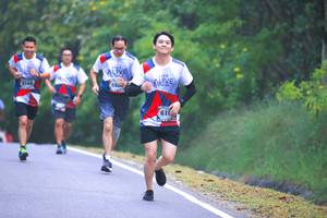 BIB: 6504, 610
                            <button type="button" onclick="openModal(6370457)" class="btn btn-primary btn-sm float-right btn-popup" data-toggle="modal" data-target=".modal-high-quality">
                        <i class="fas fa-shopping-cart"></i> Add to Cart
                    </button>
                                            <button type="button" onclick="isThisMe(6370457, true)" class="btn btn-success btn-sm float-right btn-popup btn-isme hidden" data-toggle="tooltip" data-placement="bottom" title="นี่คือรูปของคุณใช่ไหม คลิกที่นี่เพื่อเอาเข้าอัลบั้ม">
                        <i class="fas fa-plus"></i> Add to album
                    </button>
                    <button type="button" onclick="isThisMe(6370457, false)" class="btn btn-warning btn-sm float-right btn-popup btn-isnotme hidden">
                        <i class="fas fa-ban"></i> Remove from album
                    </button>