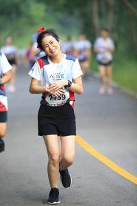 BIB: 739
                            <button type="button" onclick="openModal(6358170)" class="btn btn-primary btn-sm float-right btn-popup" data-toggle="modal" data-target=".modal-high-quality">
                        <i class="fas fa-shopping-cart"></i> Add to Cart
                    </button>
                                            <button type="button" onclick="isThisMe(6358170, true)" class="btn btn-success btn-sm float-right btn-popup btn-isme hidden" data-toggle="tooltip" data-placement="bottom" title="นี่คือรูปของคุณใช่ไหม คลิกที่นี่เพื่อเอาเข้าอัลบั้ม">
                        <i class="fas fa-plus"></i> Add to album
                    </button>
                    <button type="button" onclick="isThisMe(6358170, false)" class="btn btn-warning btn-sm float-right btn-popup btn-isnotme hidden">
                        <i class="fas fa-ban"></i> Remove from album
                    </button>