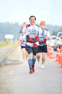 BIB: 2822, 2106, 
                            <button type="button" onclick="openModal(6344329)" class="btn btn-primary btn-sm float-right btn-popup" data-toggle="modal" data-target=".modal-high-quality">
                        <i class="fas fa-shopping-cart"></i> Add to Cart
                    </button>
                                            <button type="button" onclick="isThisMe(6344329, true)" class="btn btn-success btn-sm float-right btn-popup btn-isme hidden" data-toggle="tooltip" data-placement="bottom" title="นี่คือรูปของคุณใช่ไหม คลิกที่นี่เพื่อเอาเข้าอัลบั้ม">
                        <i class="fas fa-plus"></i> Add to album
                    </button>
                    <button type="button" onclick="isThisMe(6344329, false)" class="btn btn-warning btn-sm float-right btn-popup btn-isnotme hidden">
                        <i class="fas fa-ban"></i> Remove from album
                    </button>